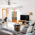 Vila Pavillon T3 Renove Avec Piscine, Parking, Vue Nature - 4 Pers. - - Fr-1-409-163 *