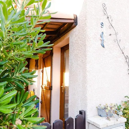 Pavillon T3 Renove Avec Piscine, Parking, Vue Nature - 4 Pers. - - Fr-1-409-163 * Narbonne